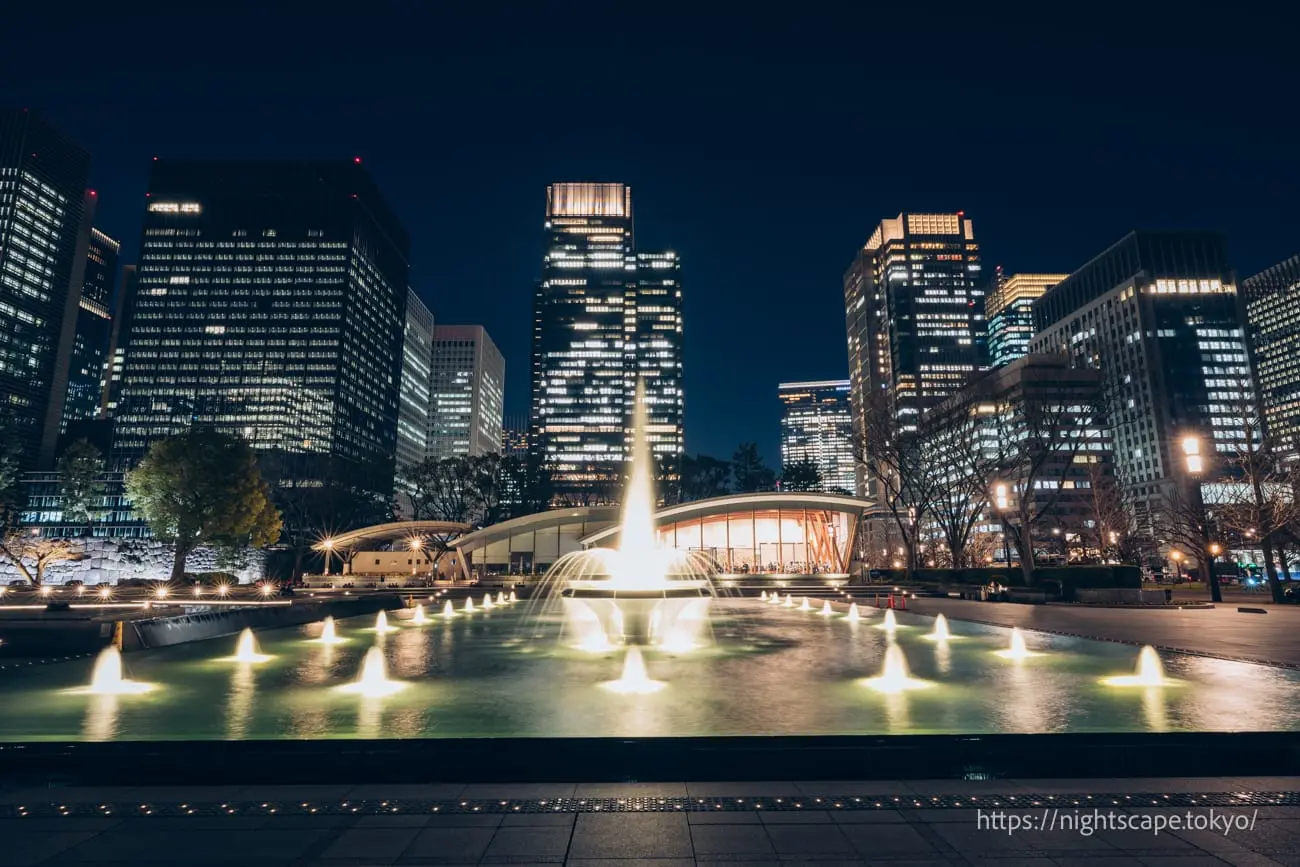 Wadakura Fountain Park night view