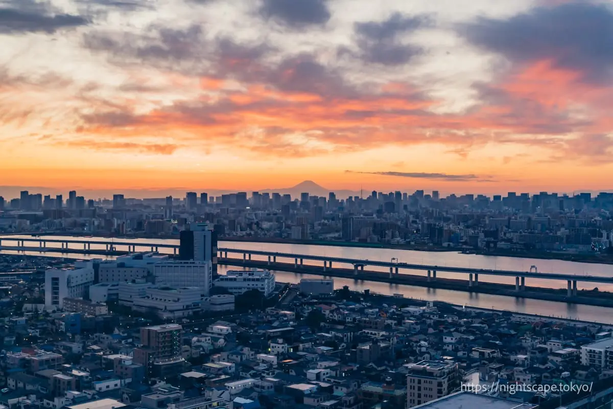 Sunset view from Tower Hall Funabori