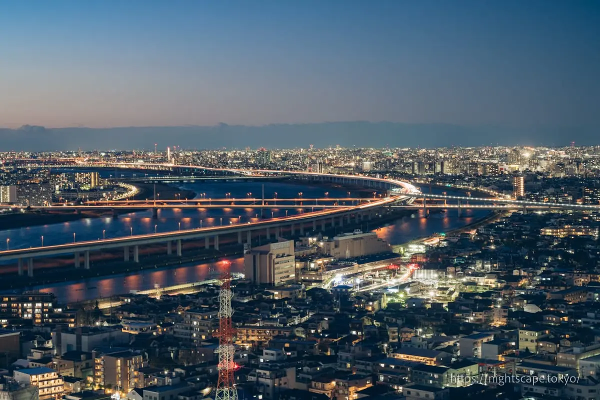 Komatsugawa Bridge spanning the Arakawa River