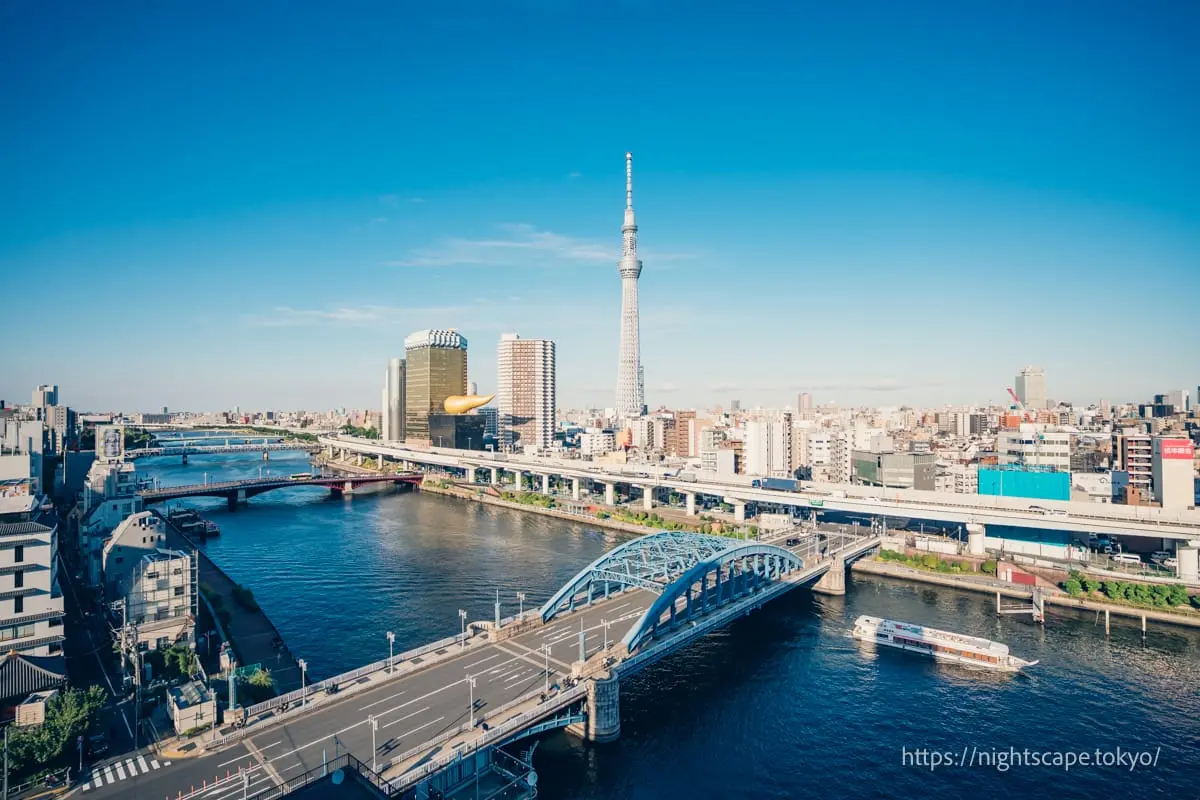ウィングインターナショナルセレクト浅草駒形から眺める駒形橋と東京スカイツリー