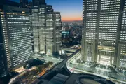 都廳第二本廳舍的夜景