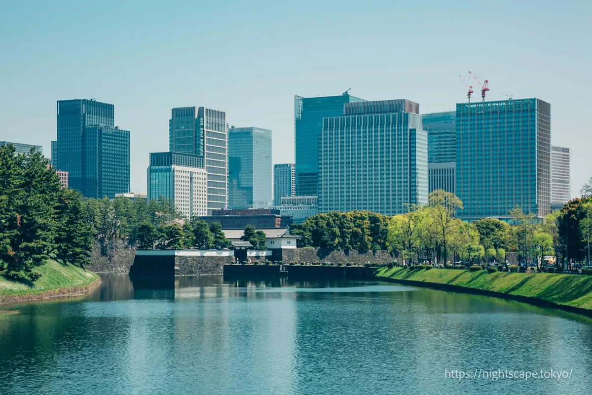 Sakurada Gate and the Marunouchi high-rise district
