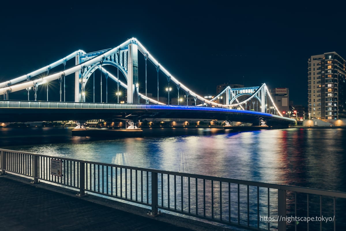 隅田川テラスから眺める清洲橋