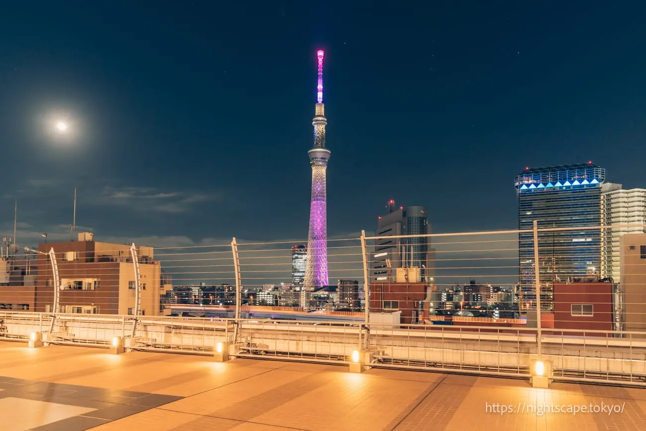 浅草EKIMISE 浅草ハレテラスの夜景