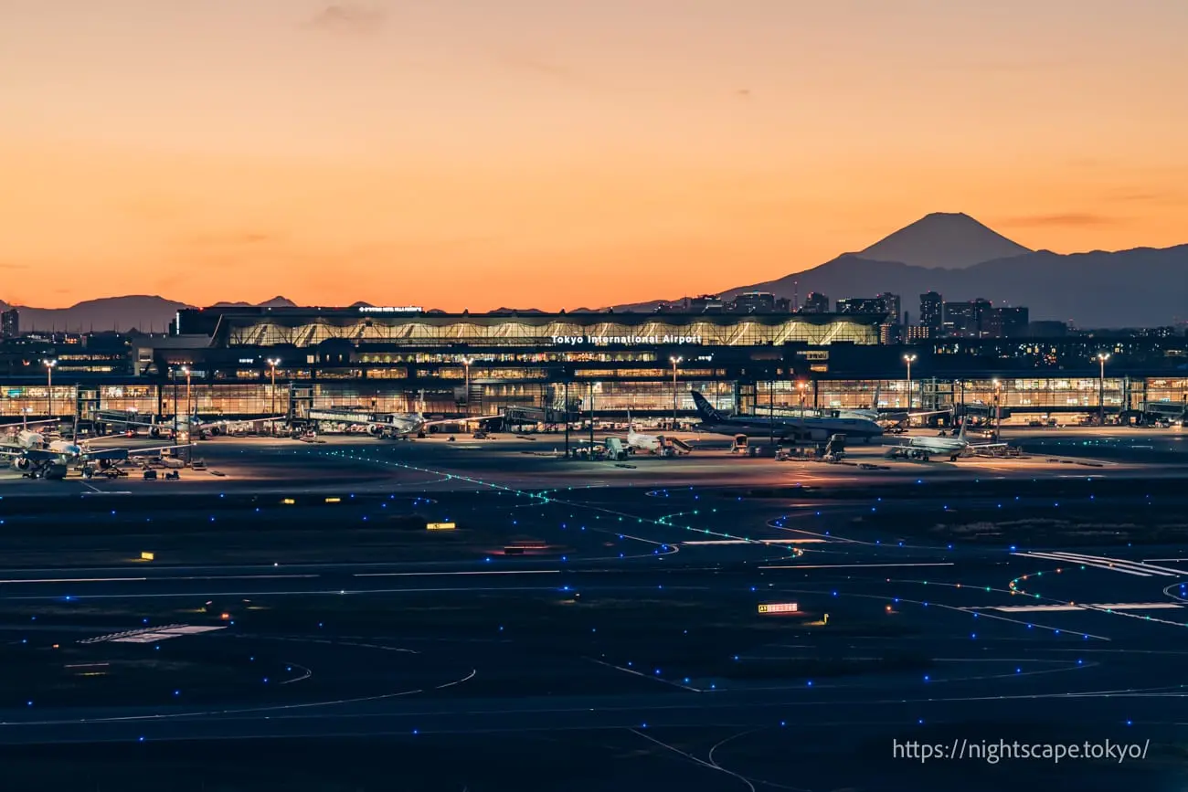 하네다공항 제1터미널 전망데크 야경