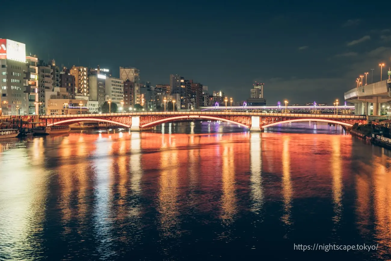 Azumabashi Bridge viewed from Komagata Bridge