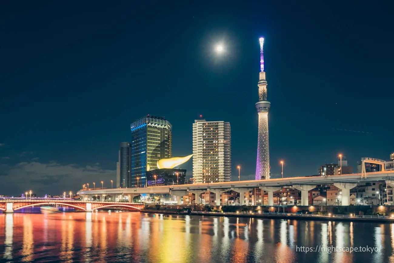 Tokyo Skytree viewed from Komagata Bridge