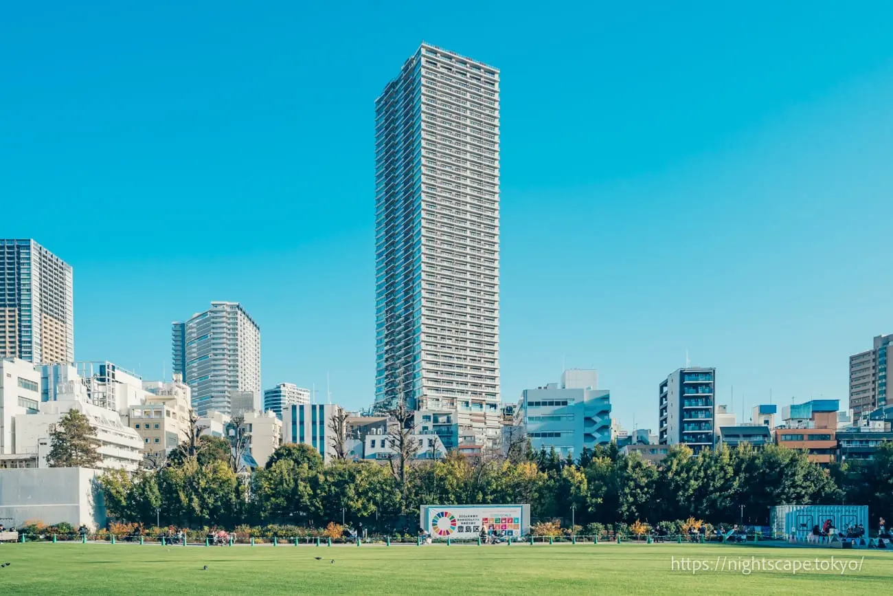 豊島区立南池袋公園の景色（昼）
