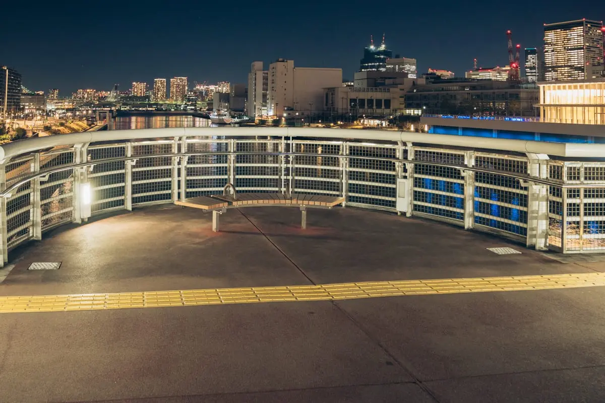 Atmosphere of Asashio-kobashi Bridge