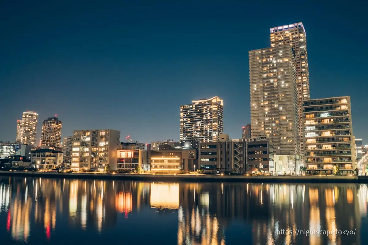 朝潮運河親水公園から眺める夜景