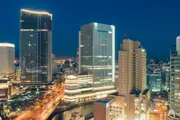 櫻木町站方向的高層建築群
