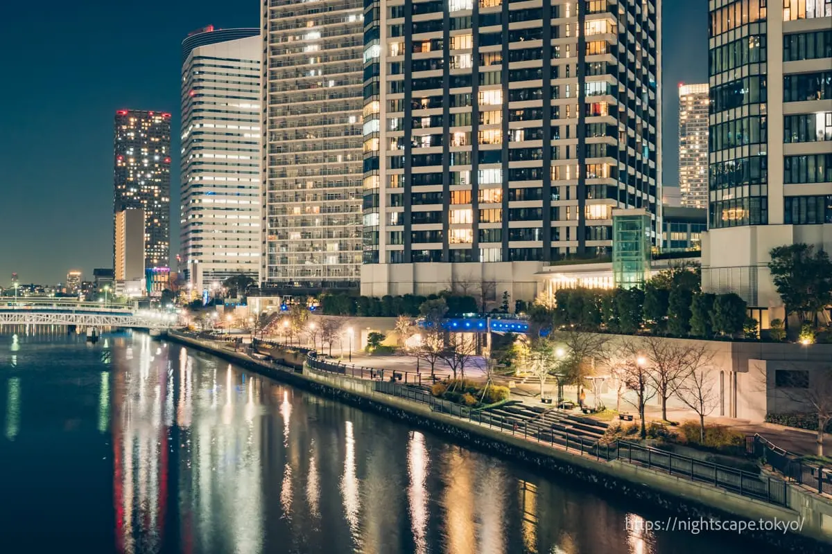 朝潮運河親水公園的夜景