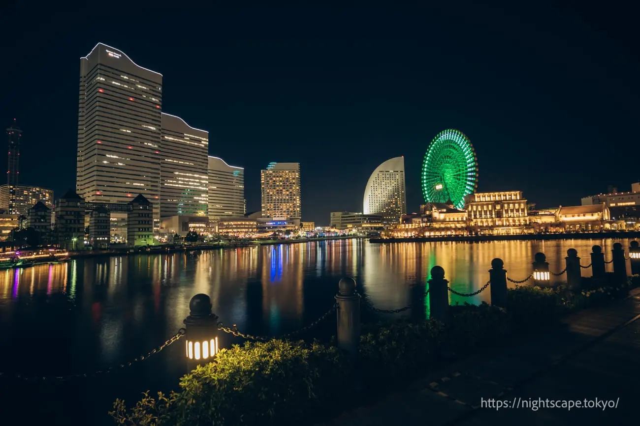 从汽车道眺望港未来夜景