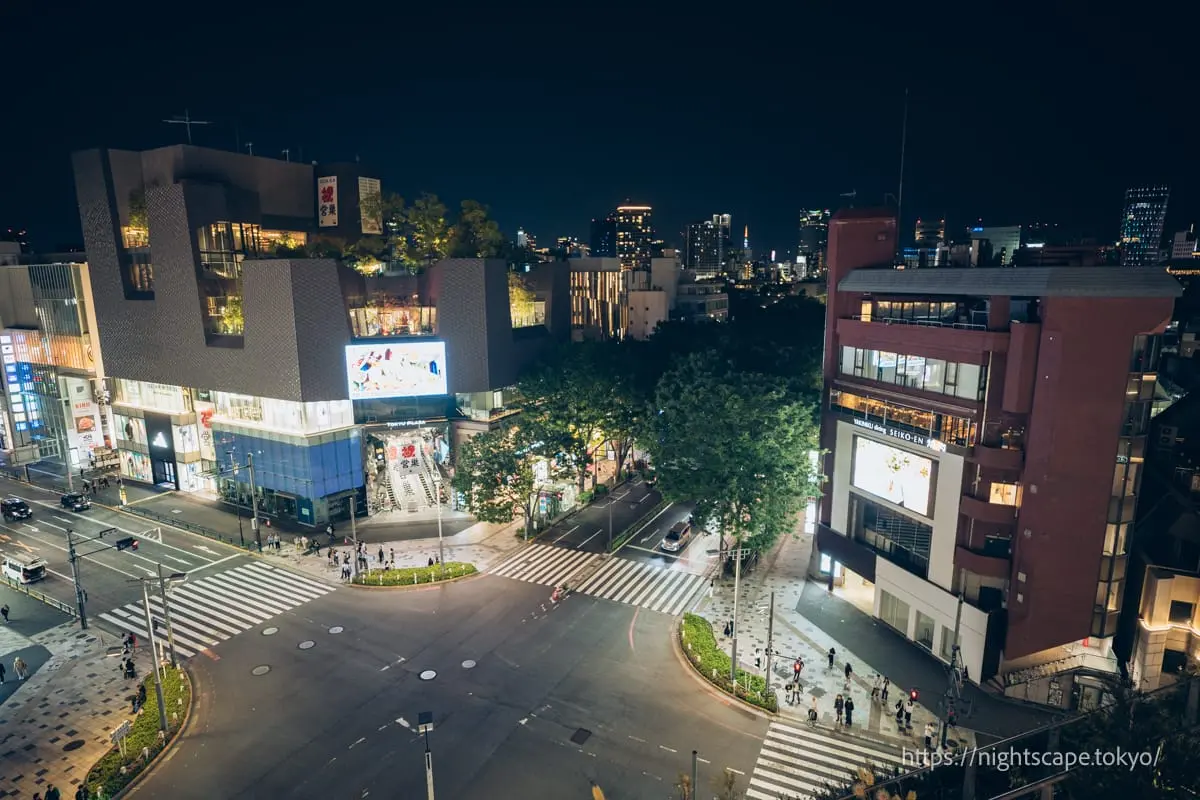 진구마에 교차로와 오모테산도