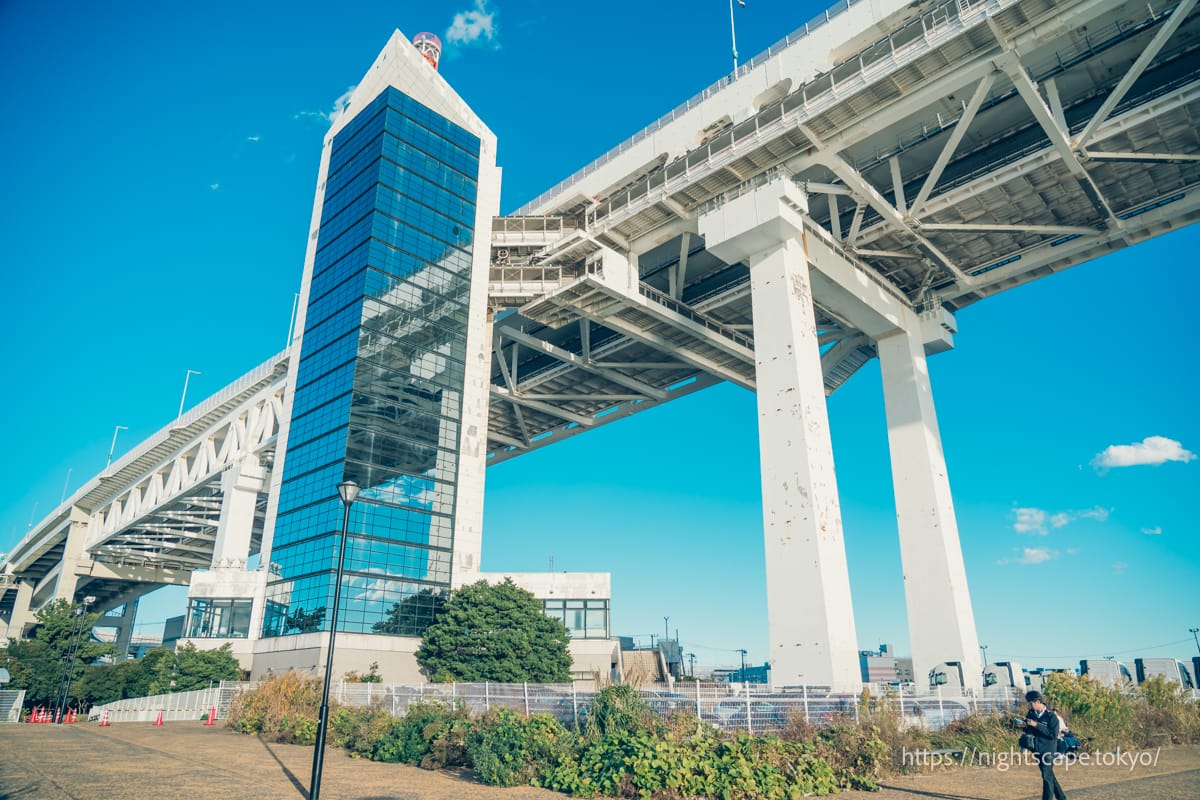 yokohama bay bridge skywalk