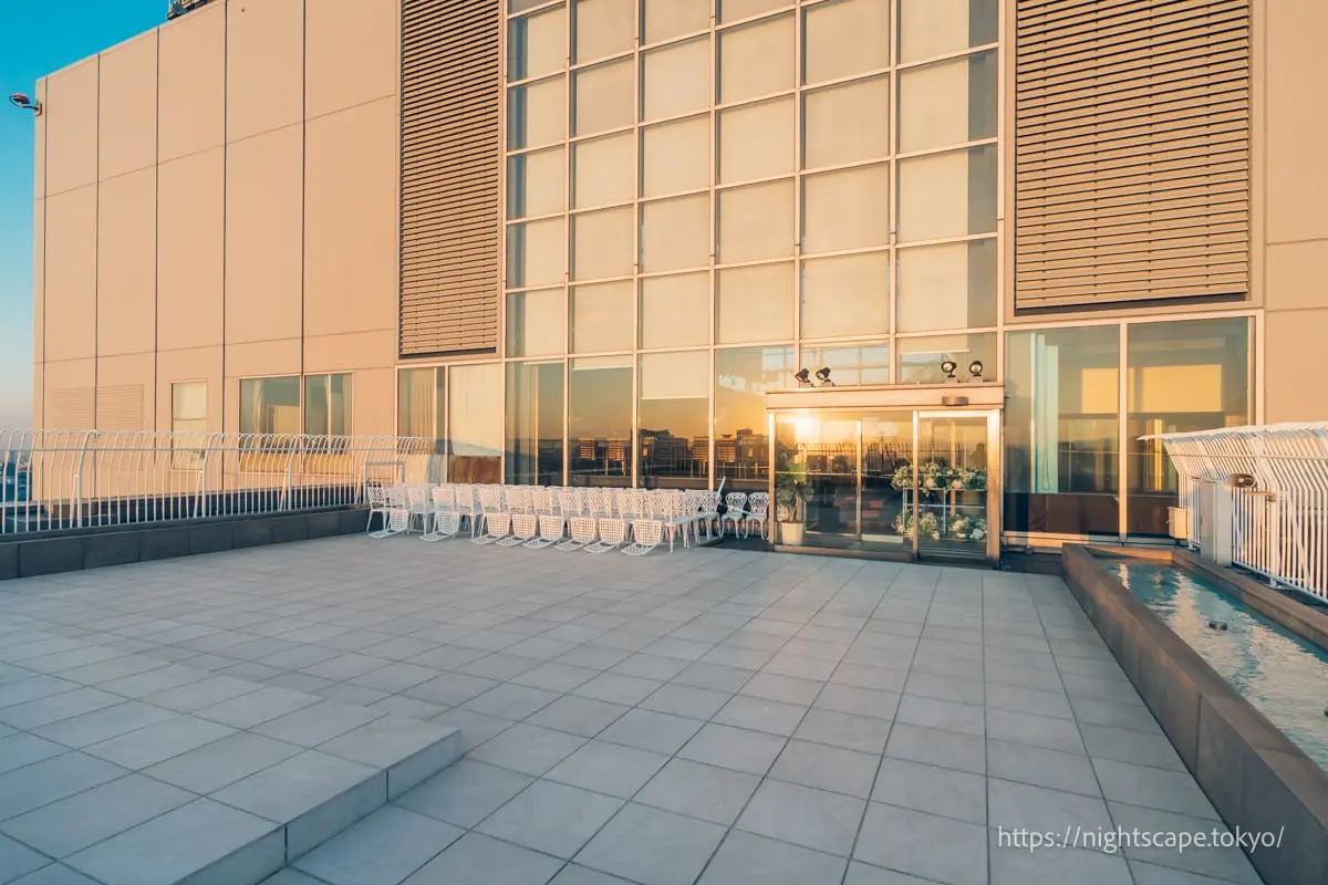 路加空中酒廊餐厅室外露台
