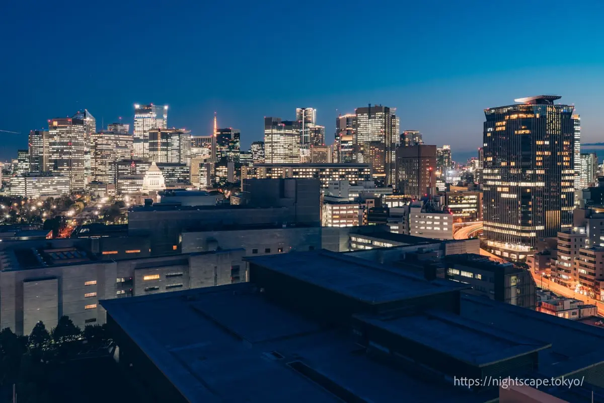 半藏门大拱酒店的夜景