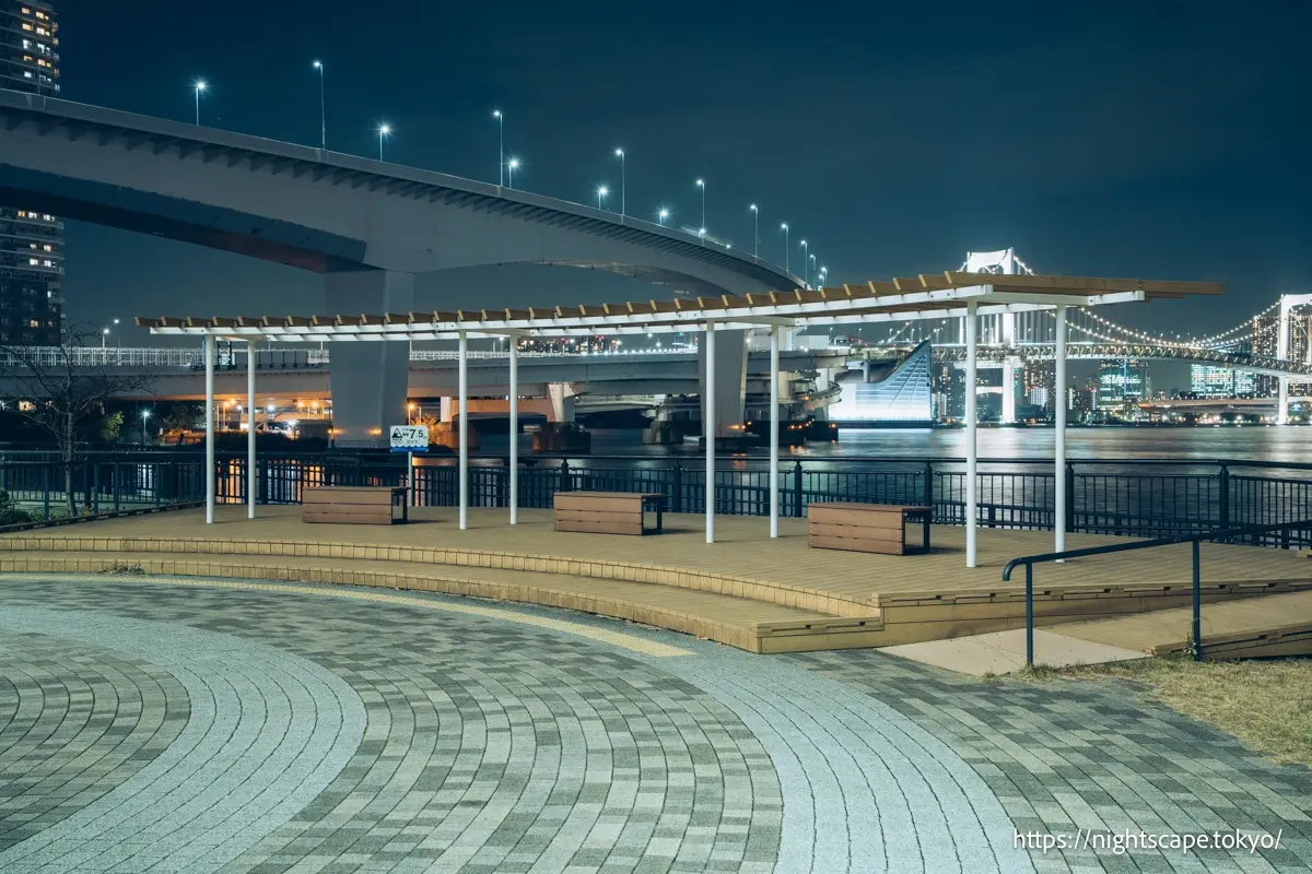 有明北綠道公園設置的長椅